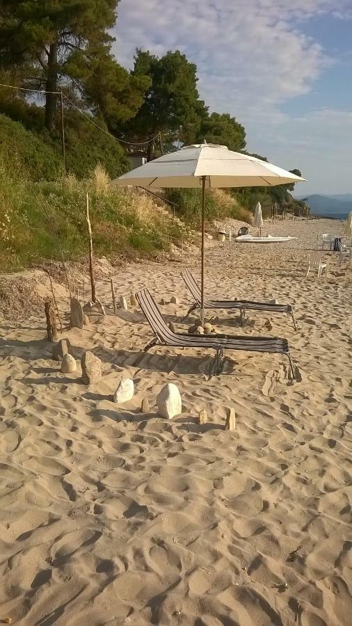 Sangue Blu Beachfront Villa Apartment Ájos Nikólaos Eksteriør bilde
