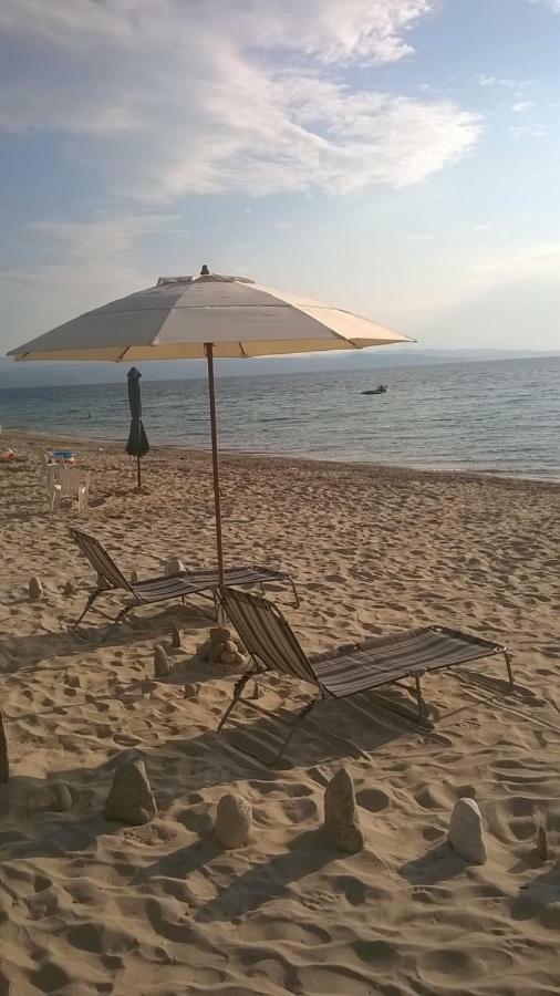 Sangue Blu Beachfront Villa Apartment Ájos Nikólaos Eksteriør bilde